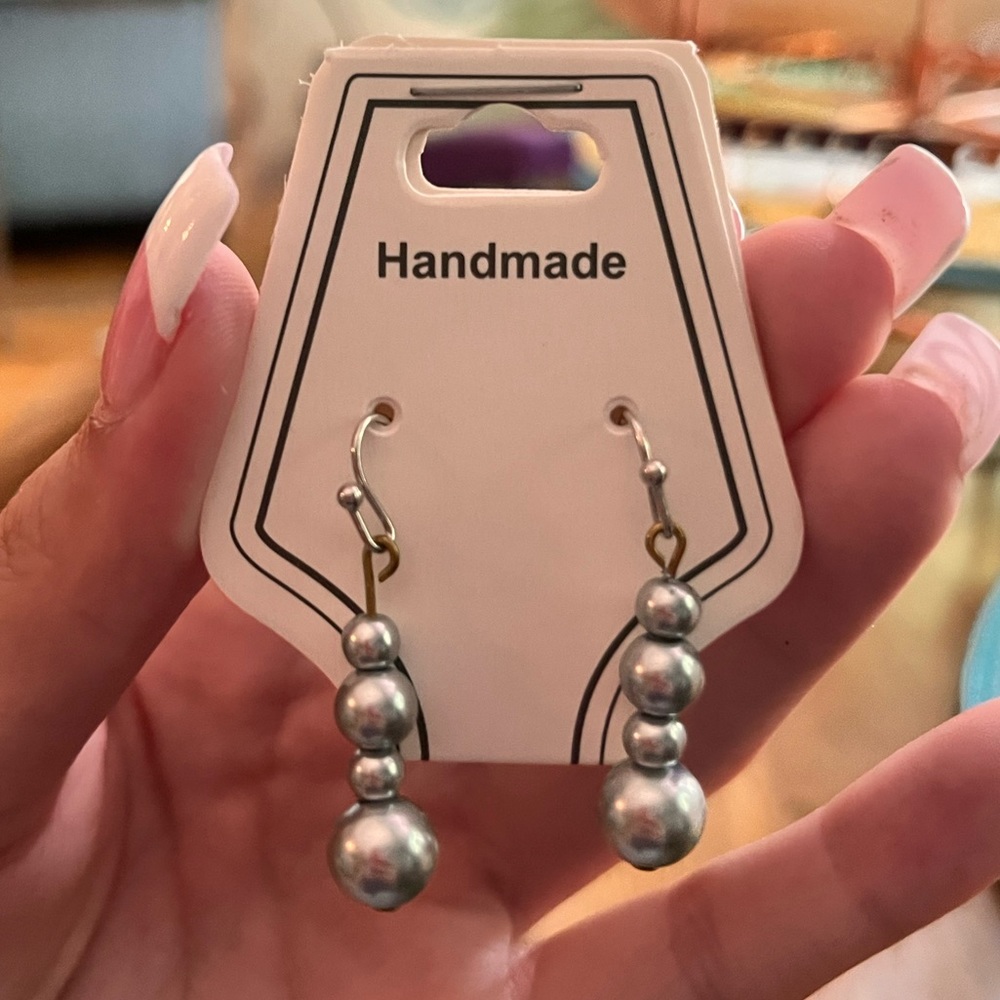 Southern Chic Dangle Earrings